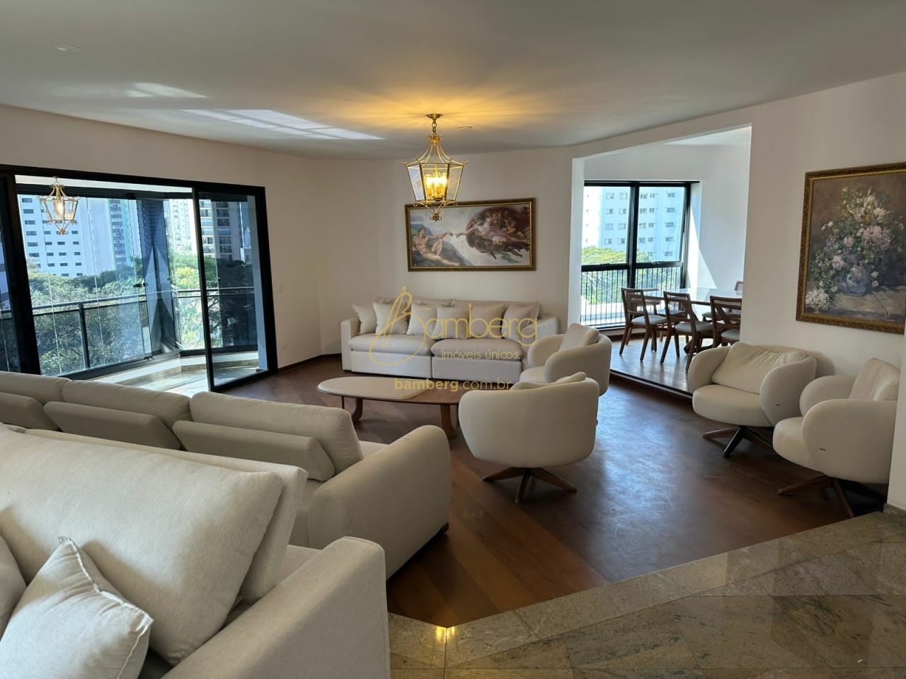 Apartamento no bairro Moema - São Paulo