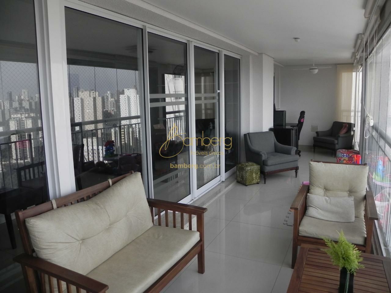 Apartamento no bairro Jardim Monte Kemel - São Paulo