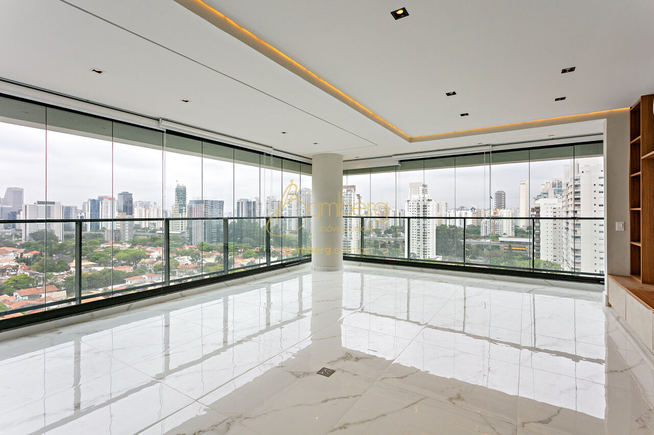 Apartamento no bairro Vila Cordeiro - São Paulo