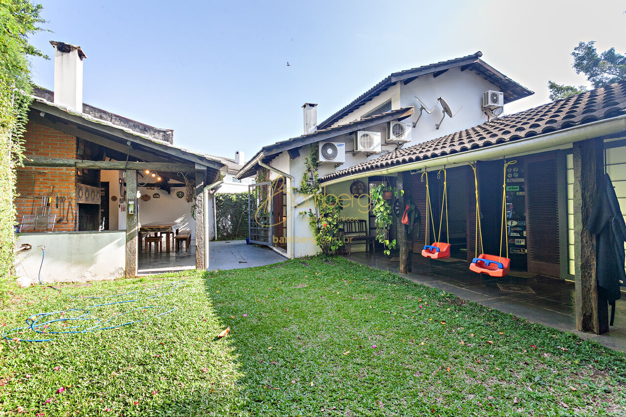 Casa no bairro Jardim Vitória Régia - São Paulo