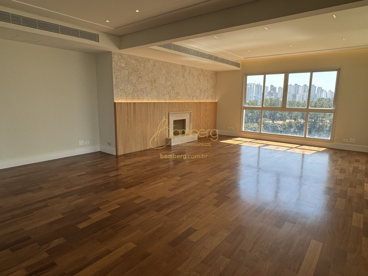 Apartamento no bairro Panamby - São Paulo