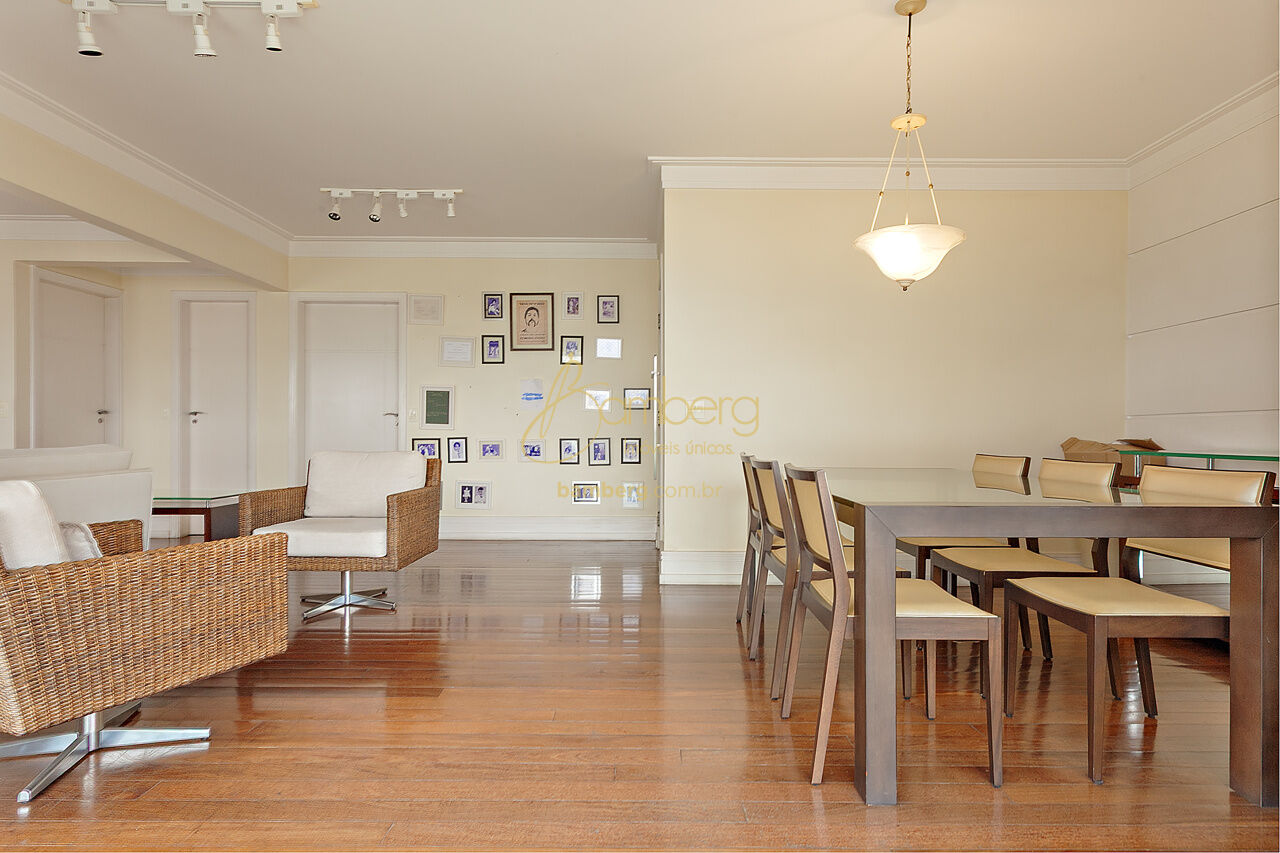 Apartamento no bairro Vila Andrade - São Paulo