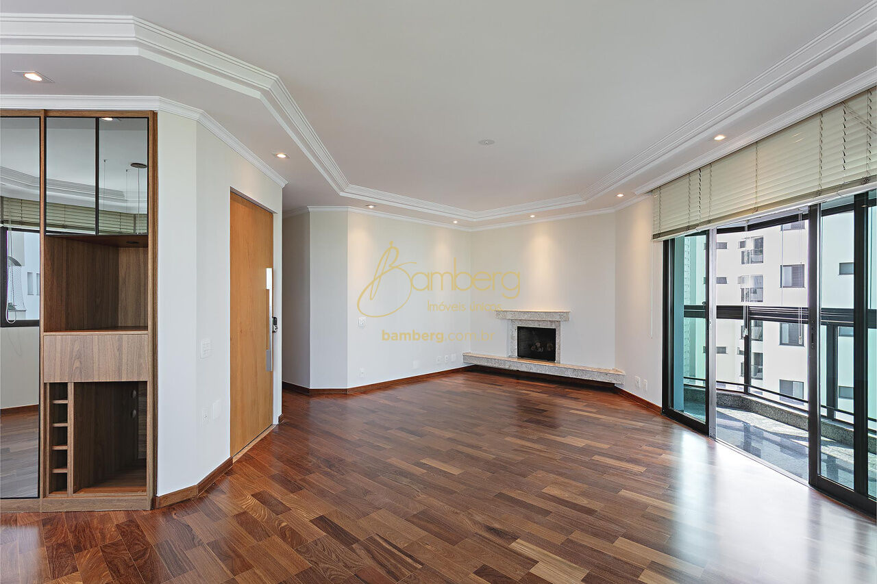 Apartamento no bairro Campo Belo - São Paulo