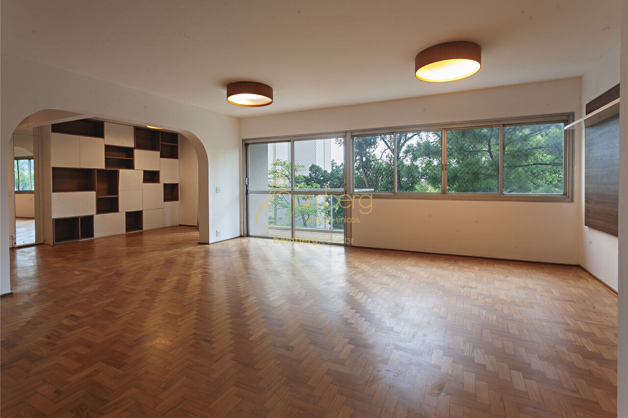 Apartamento no bairro Alto da Boa Vista - São Paulo