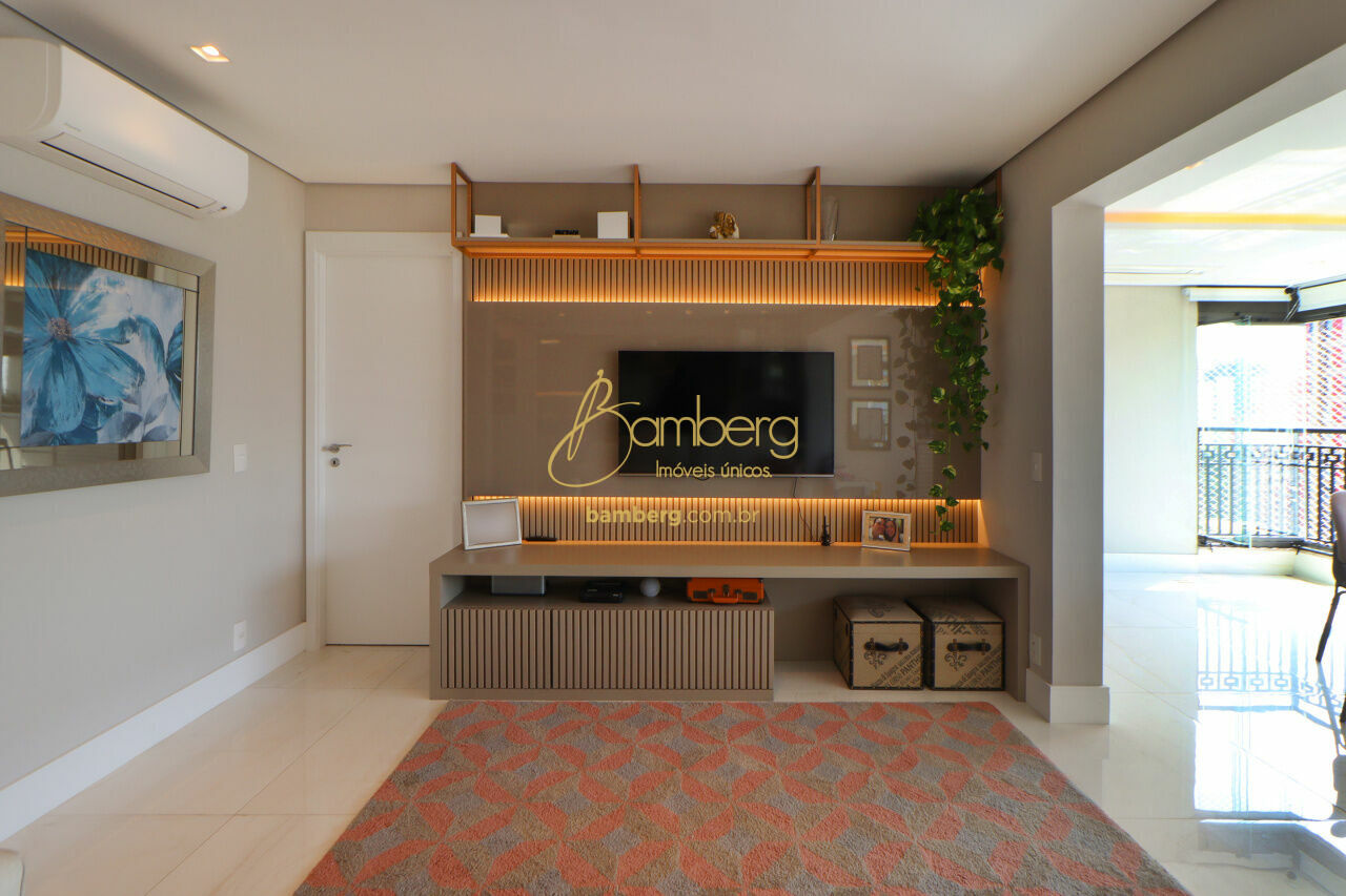 Apartamento no bairro Chácara Santo Antônio  - São Paulo