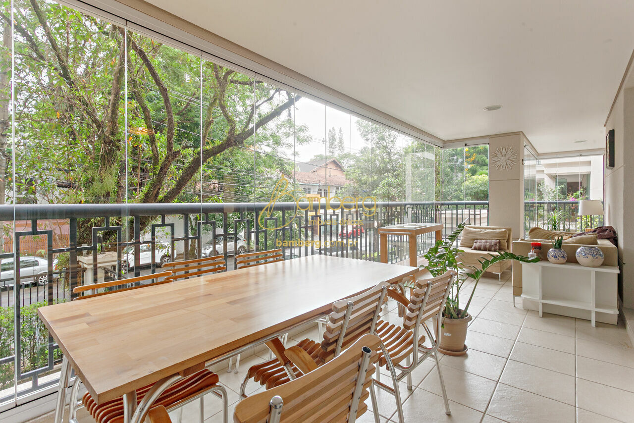 Apartamento no bairro Alto da Boa Vista - São Paulo