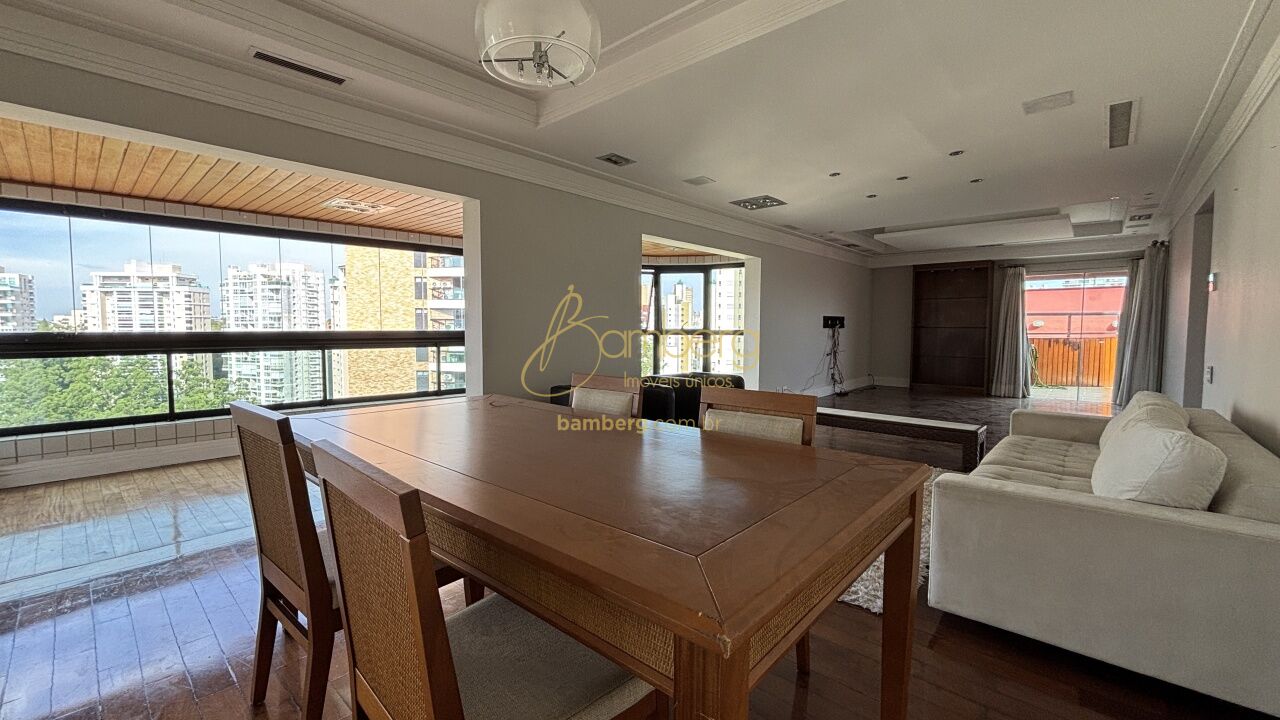 Apartamento no bairro Morumbi - São Paulo