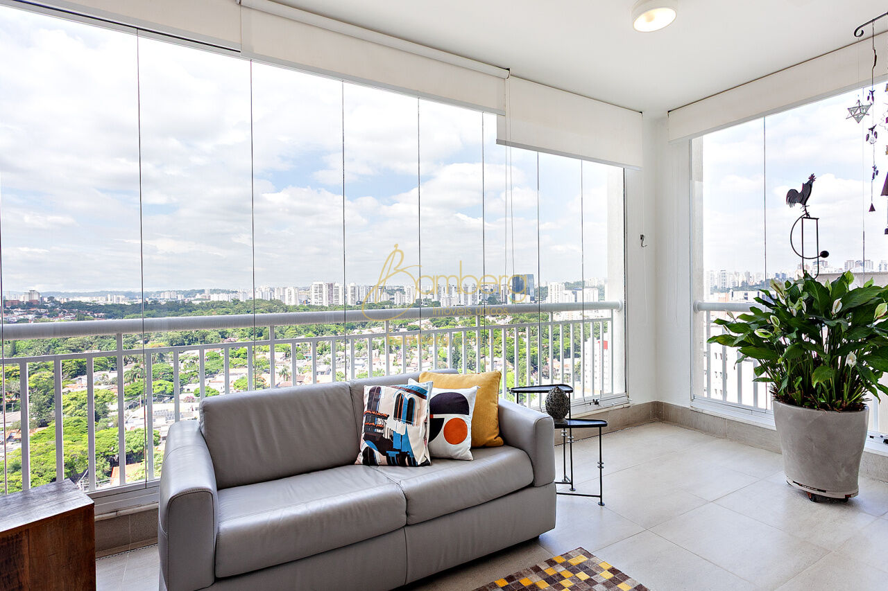 Apartamento no bairro Chácara Santo Antônio  - São Paulo