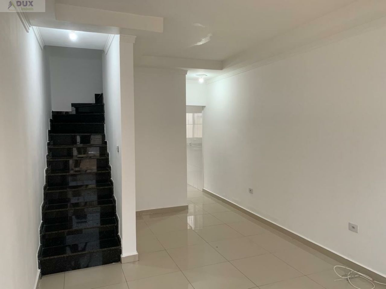 Casa para Locação - JARDIM SANTA MÔNICA