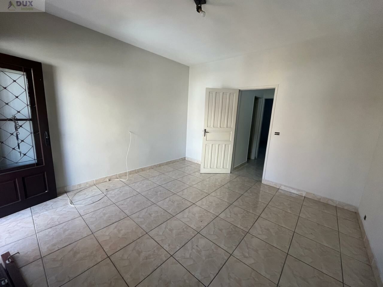 Casa para Locação - VILA ROMERO