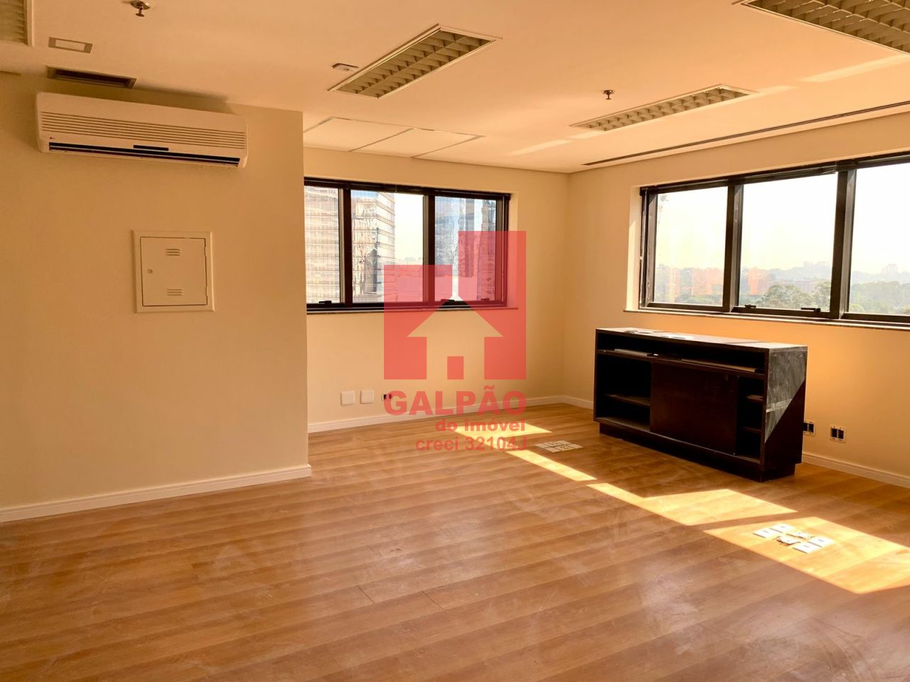 Conj. Comercial para Venda - Vila Olímpia