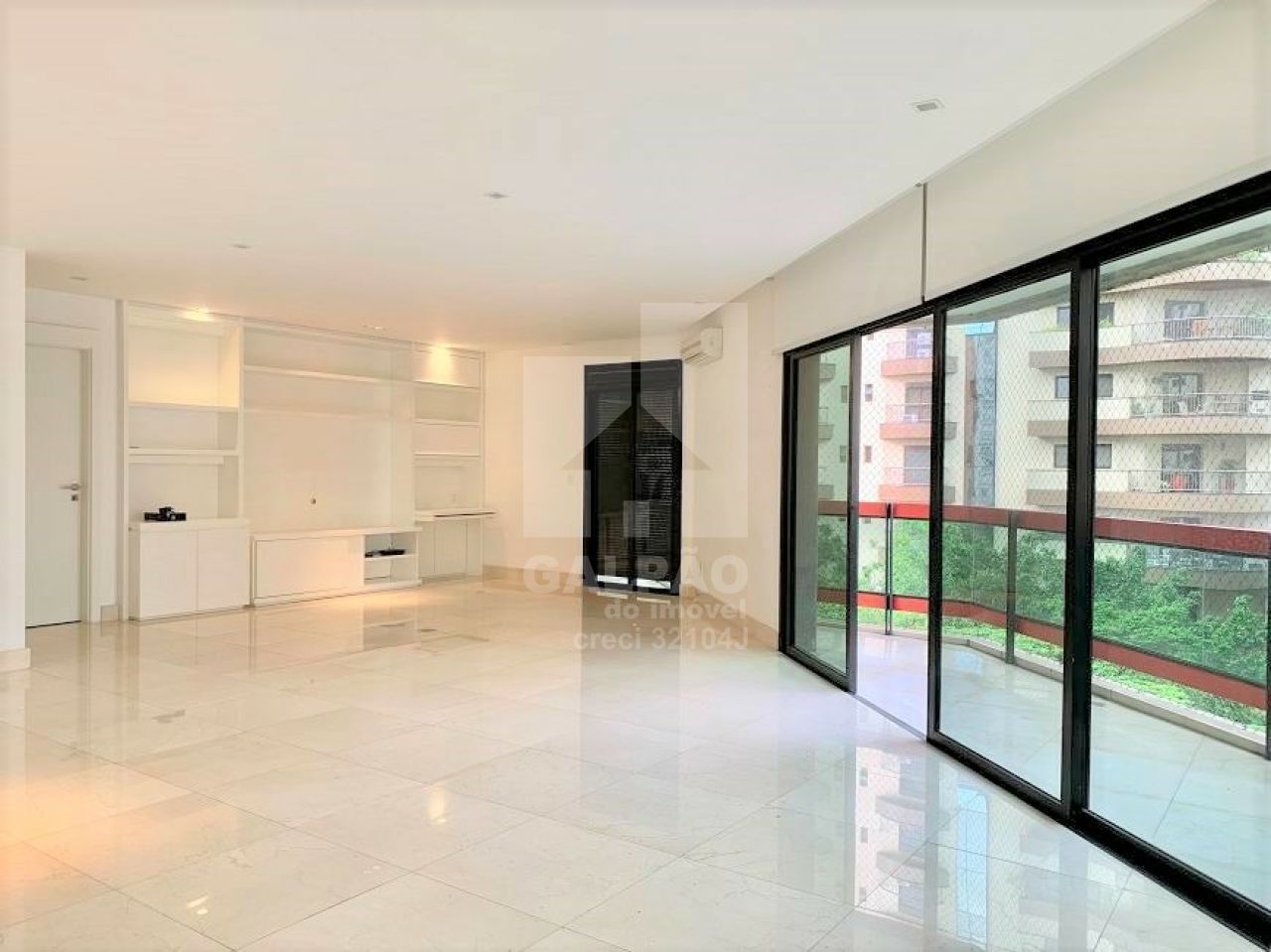 Apartamento para Venda - Moema