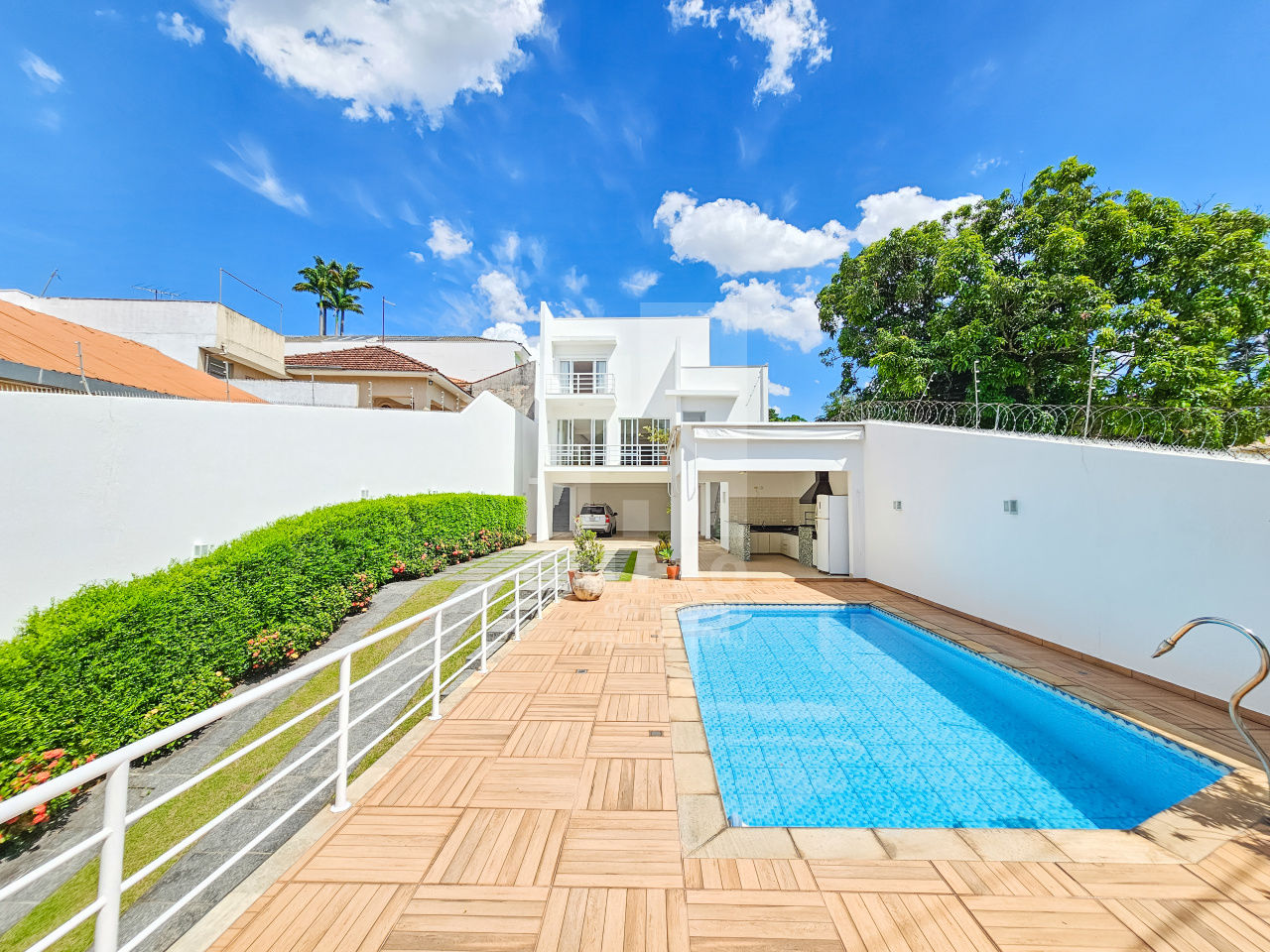 Casa Assobradada para Venda - Tremembé