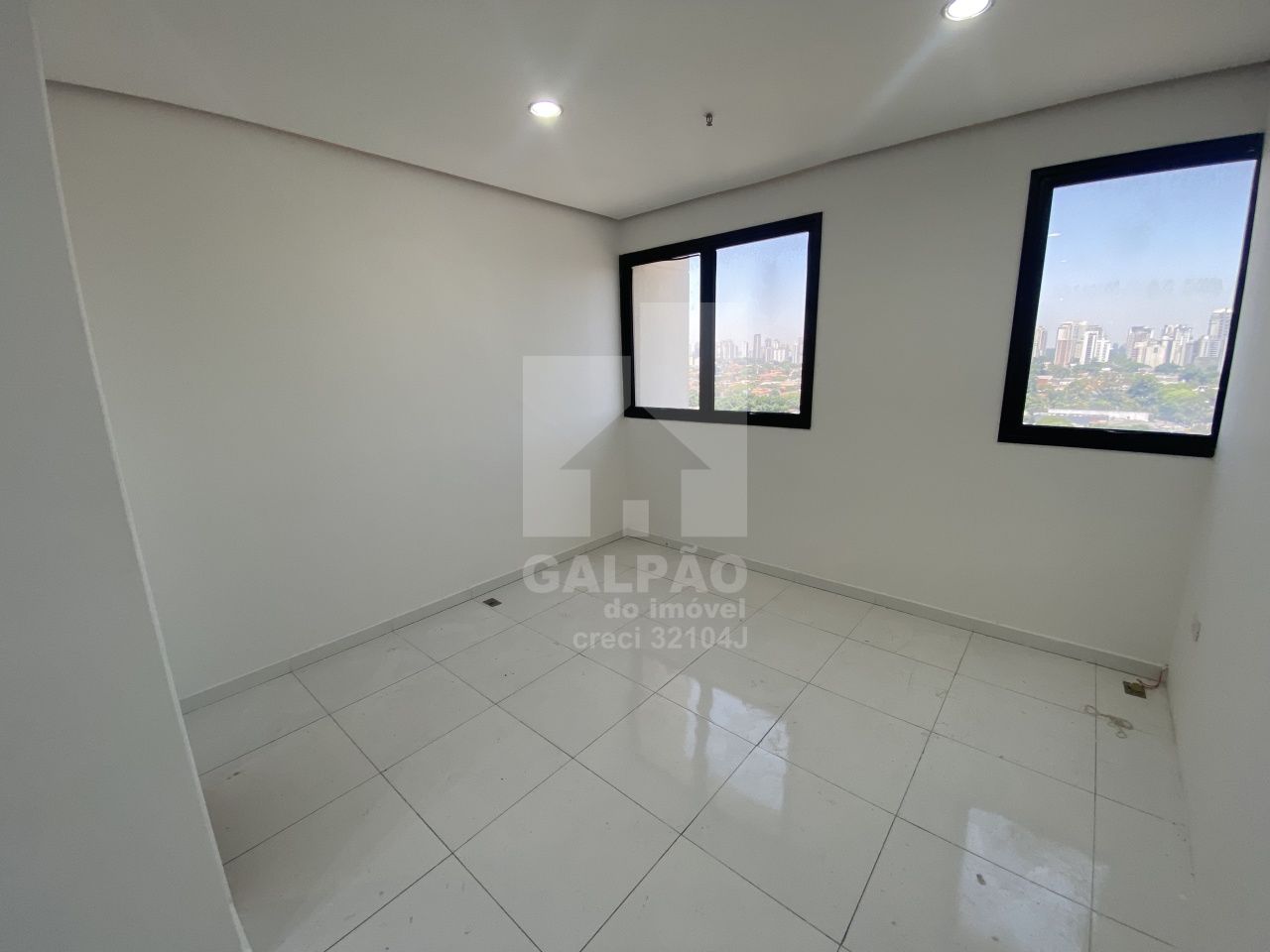 Conj. Comercial para Venda - moema