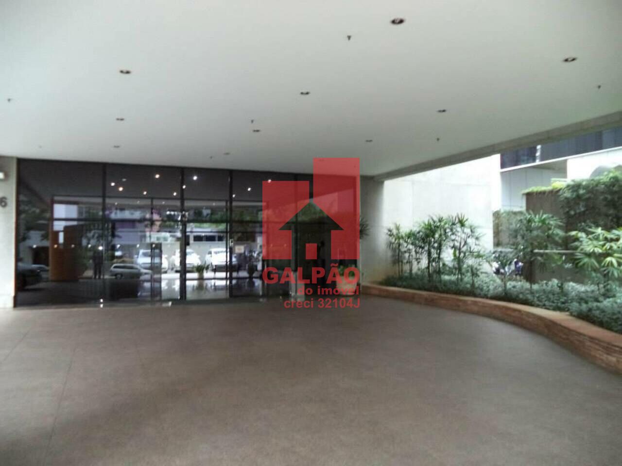Conj. Comercial para Venda - Cidade Monções