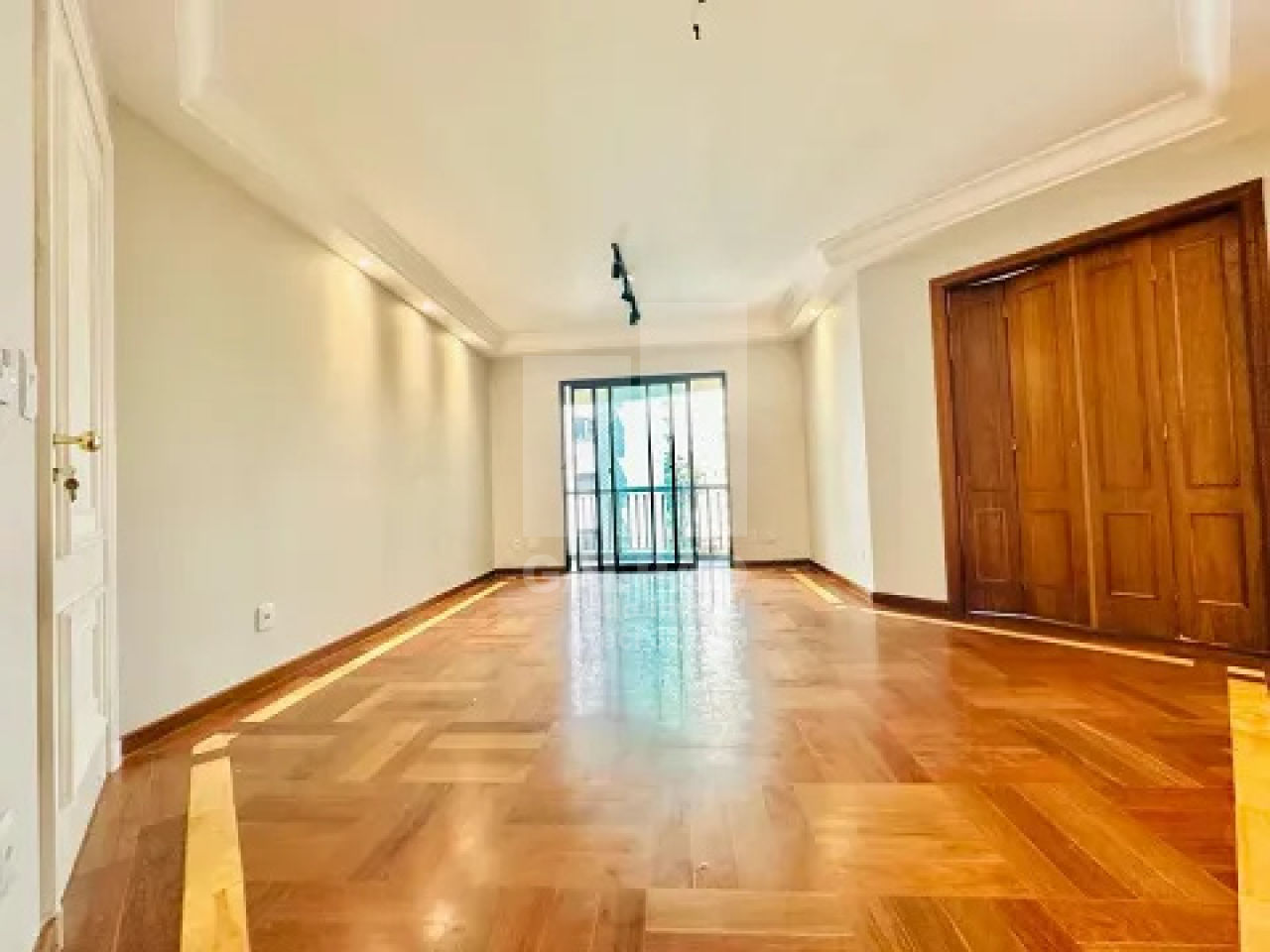 Apartamento para Venda - Moema