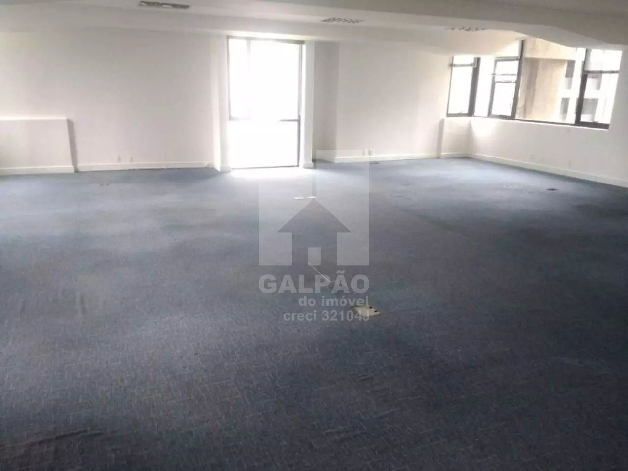 Conj. Comercial para Venda - Cidade Monções