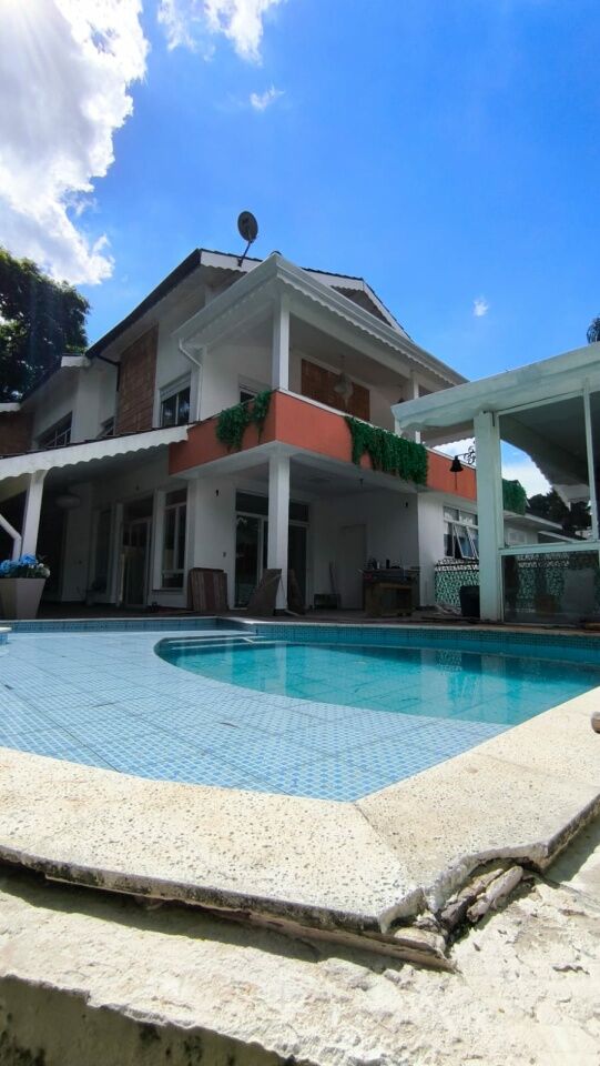 Casa em Condomínio para Venda - Chácara Monte Alegre