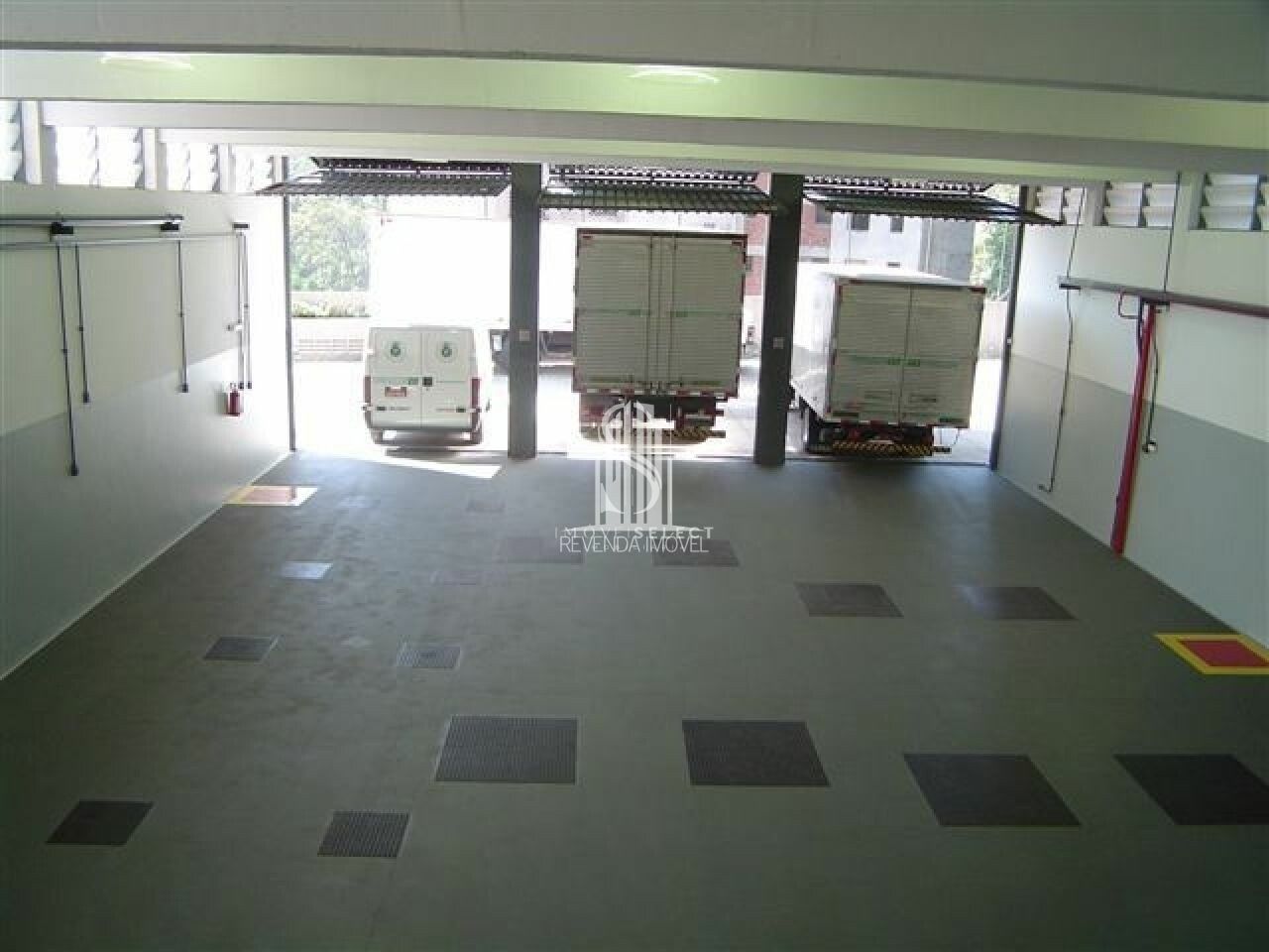 Prédio Comercial para Venda - Vila Andrade