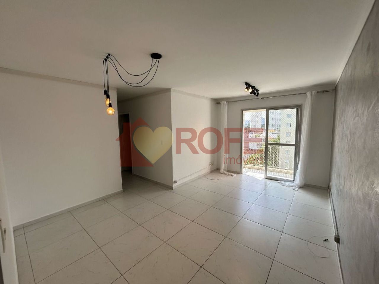 Apartamento para Locação - Granja Julieta