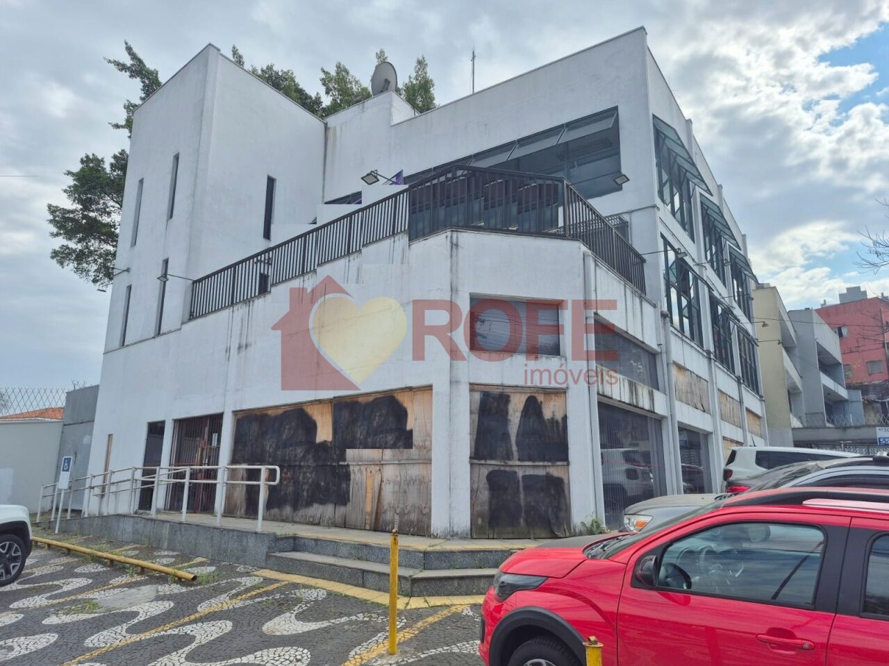 Prédios Residenciais, Prédios Comerciais para Locação - Jardim Petrópolis