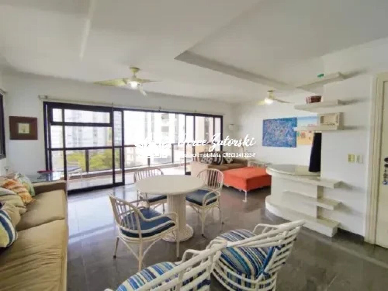 Apartamento para Venda - Pitangueiras