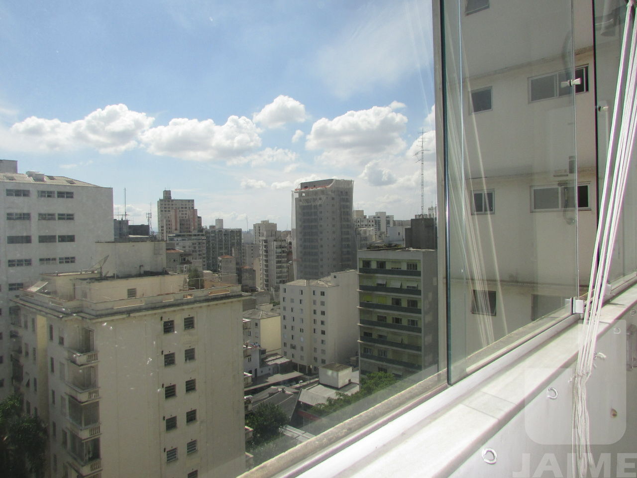apartamento-venda-sao-paulo-higienopolis-3dormitorios-1suite-2vagas-240m2-BI1112