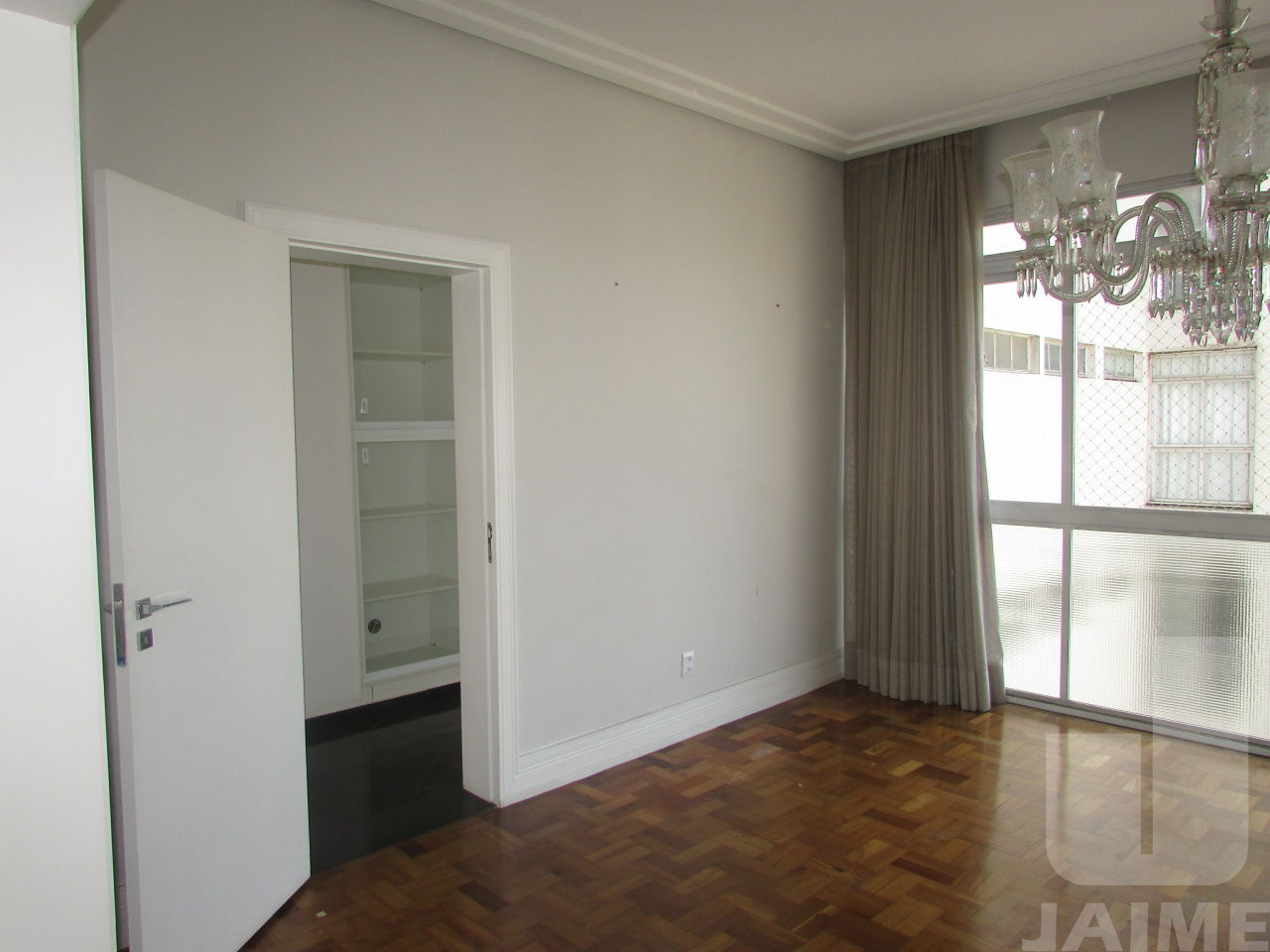 apartamento-venda-sao-paulo-higienopolis-3dormitorios-1suite-2vagas-240m2-BI1112