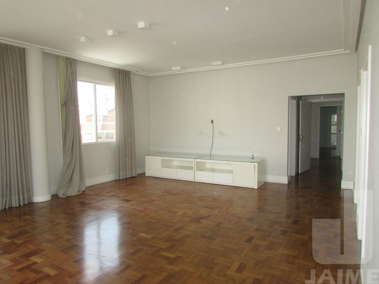 apartamento-venda-sao-paulo-higienopolis-3dormitorios-1suite-2vagas-240m2-BI1112