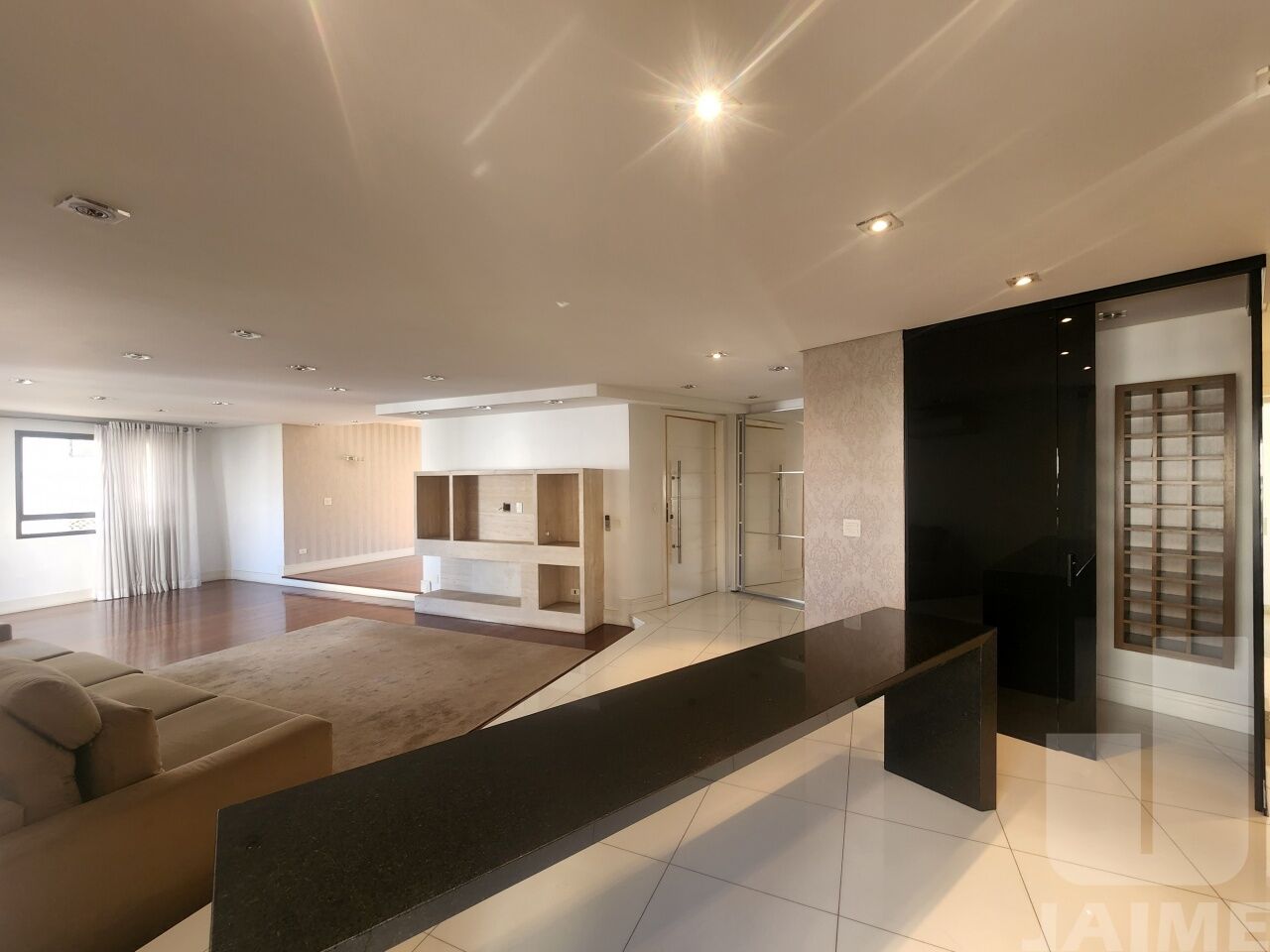 apartamento-locacao-sao-paulo-higienopolis-3dormitorios-3suites-6vagas-306m2-BI1555