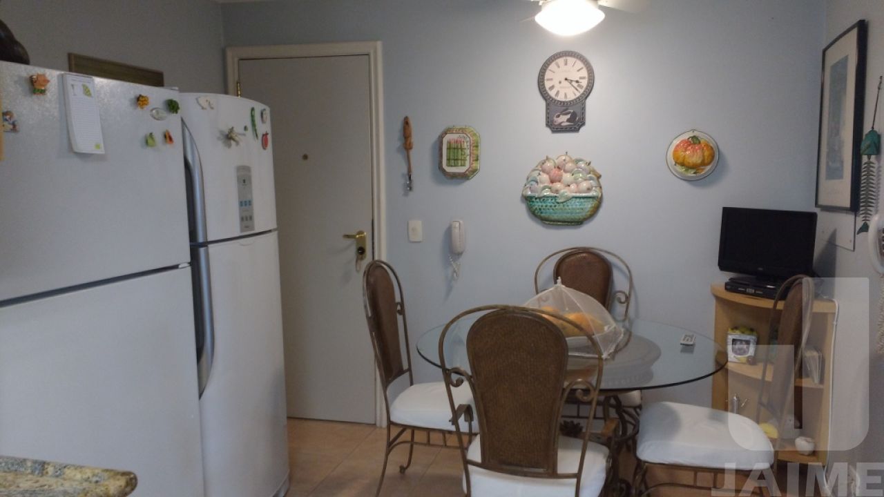 apartamento-venda-sao-paulo-higienopolis-3dormitorios-1suite-1vaga-135m2-BI2597