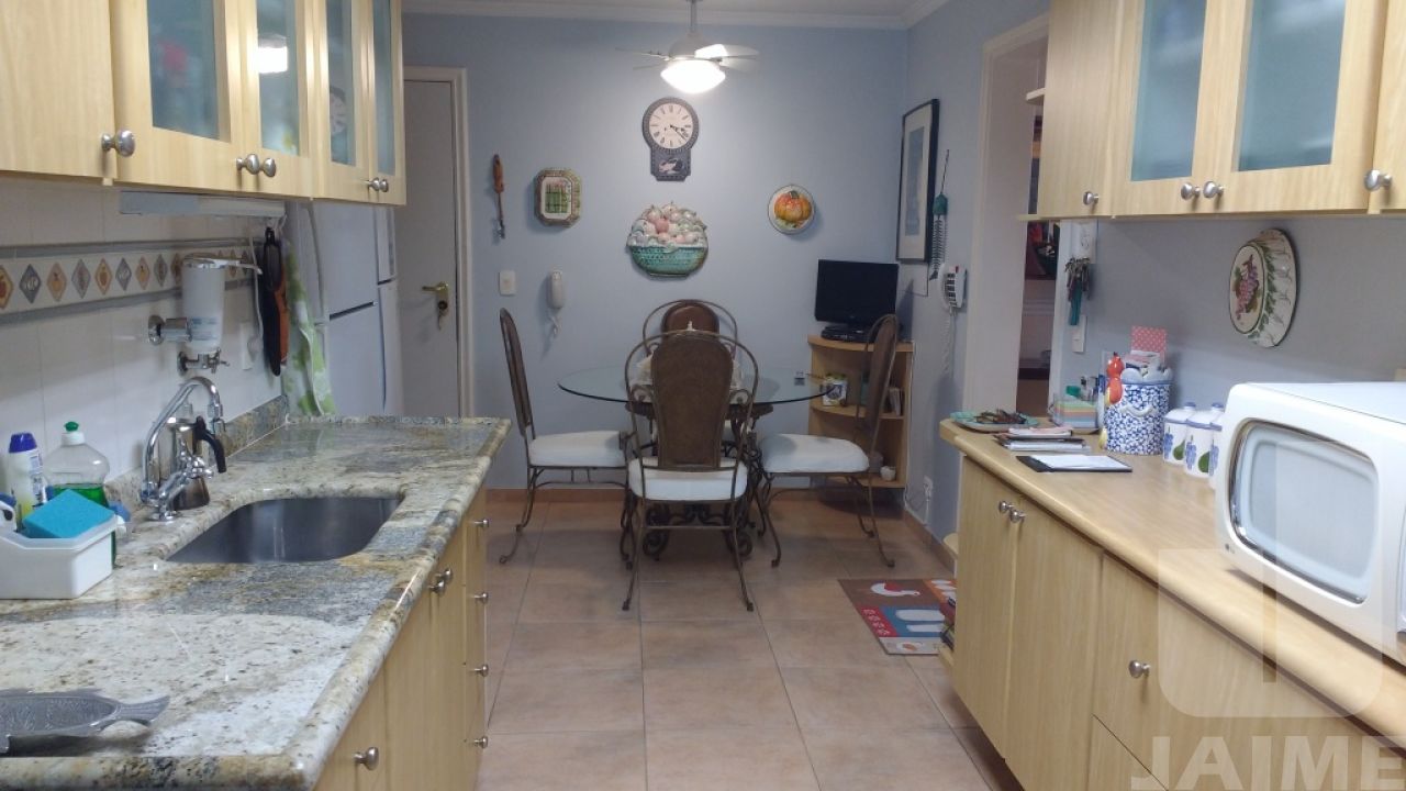 apartamento-venda-sao-paulo-higienopolis-3dormitorios-1suite-1vaga-135m2-BI2597