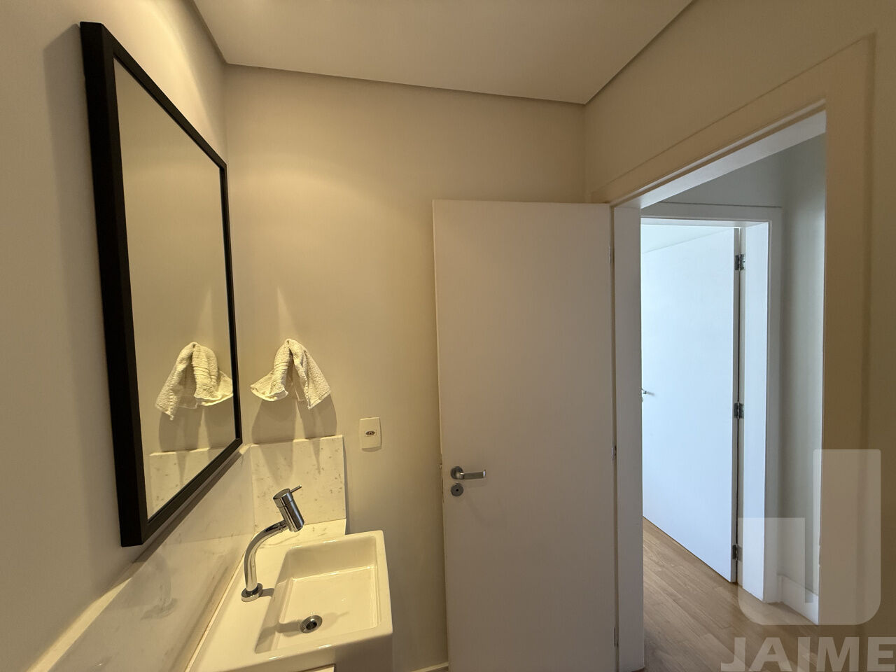 cobertura-locacao-sao-paulo-higienopolis-2dormitorios-2suites-1vaga-155m2-BI3718