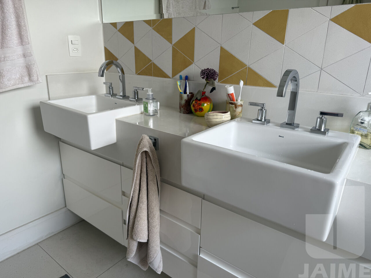 cobertura-locacao-sao-paulo-higienopolis-2dormitorios-2suites-1vaga-155m2-BI3718