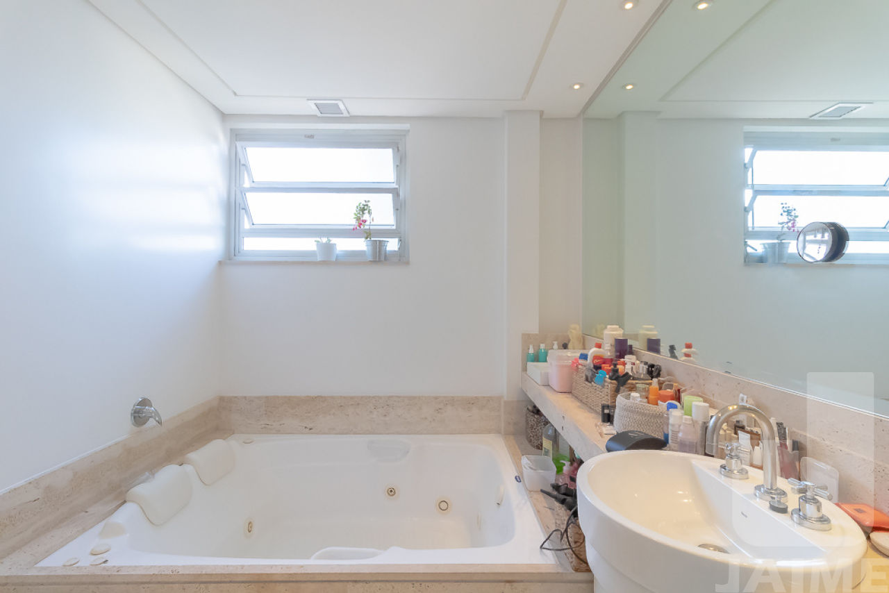 apartamento-venda-sao-paulo-higienopolis-4dormitorios-4suites-2vagas-210m2-BI4331