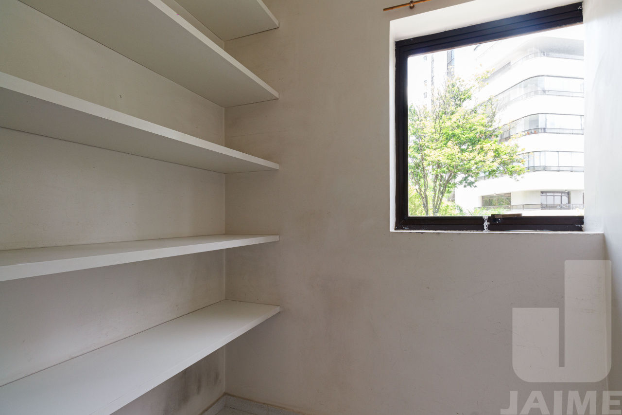 apartamento-venda-sao-paulo-higienopolis-3dormitorios-3suites-3vagas-210m2-BI7728