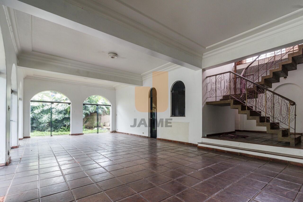 casa-terrea-venda-sao-paulo-pacaembu-3dormitorios-3suites-8vagas-561m2-BI7905