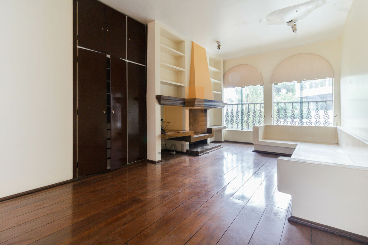 casa-terrea-venda-sao-paulo-pacaembu-3dormitorios-3suites-8vagas-561m2-BI7905