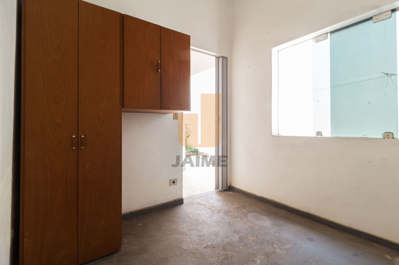 casa-terrea-venda-sao-paulo-pacaembu-3dormitorios-3suites-8vagas-561m2-BI7905