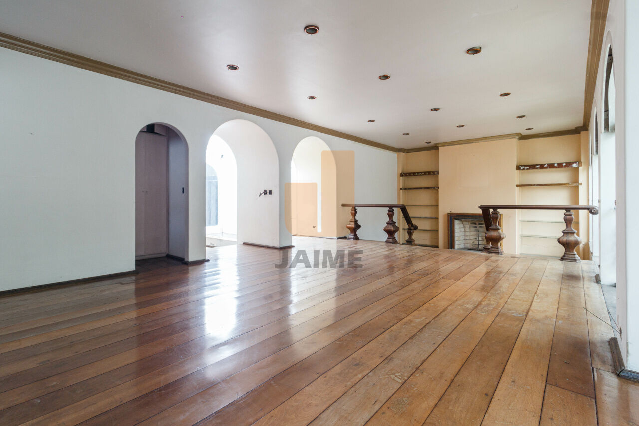 casa-terrea-venda-sao-paulo-pacaembu-3dormitorios-3suites-8vagas-561m2-BI7905