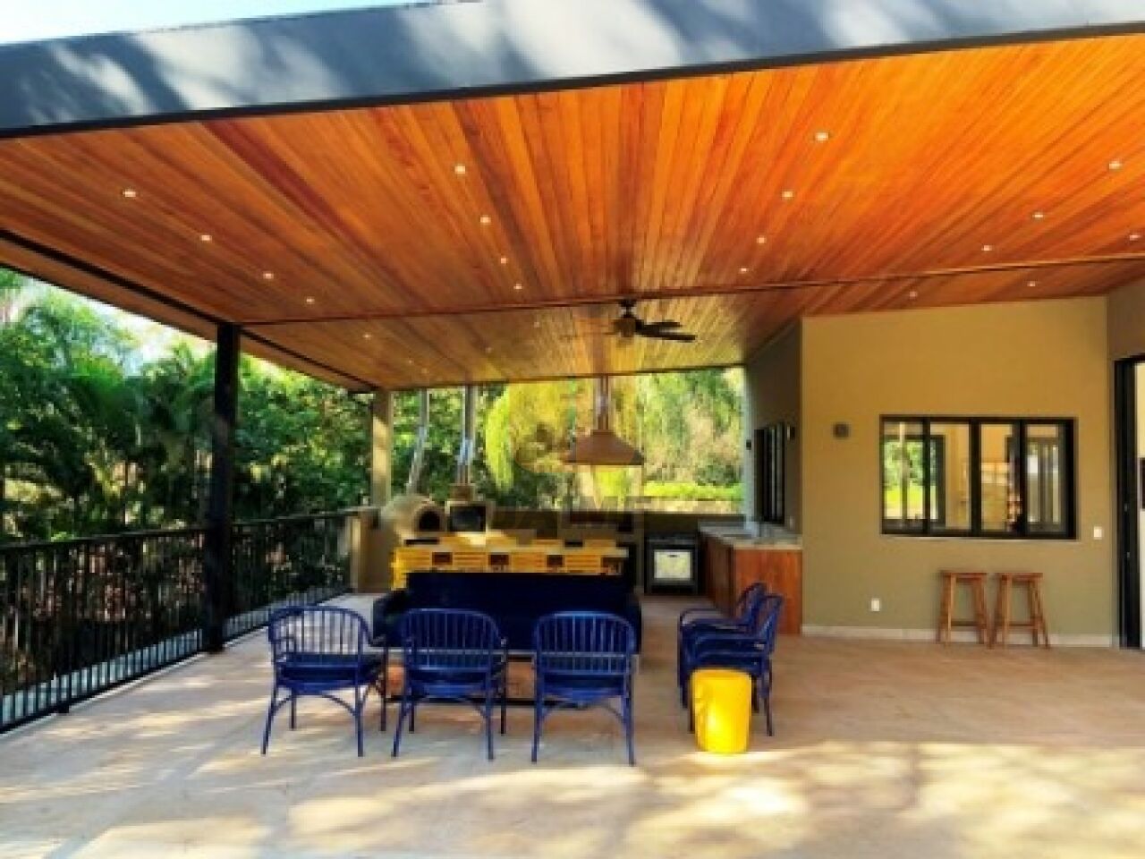 casa-assobradada-venda-atibaia-estancia-parque-de-atibaia-3dormitorios-3suites-4vagas-405m2-BI8236