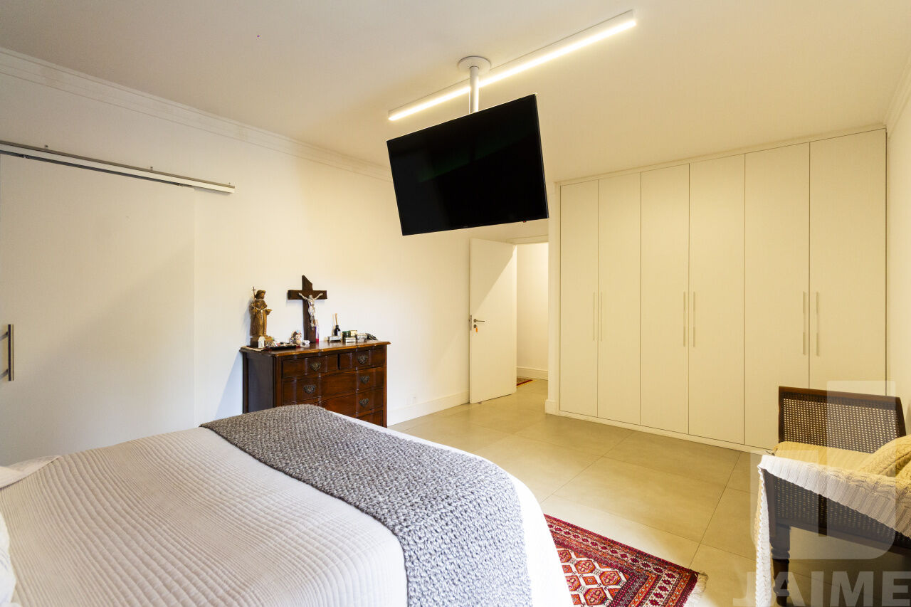 casa-assobradada-venda-sao-paulo-vila-ipojuca-3dormitorios-3suites-5vagas-210m2-BI9072