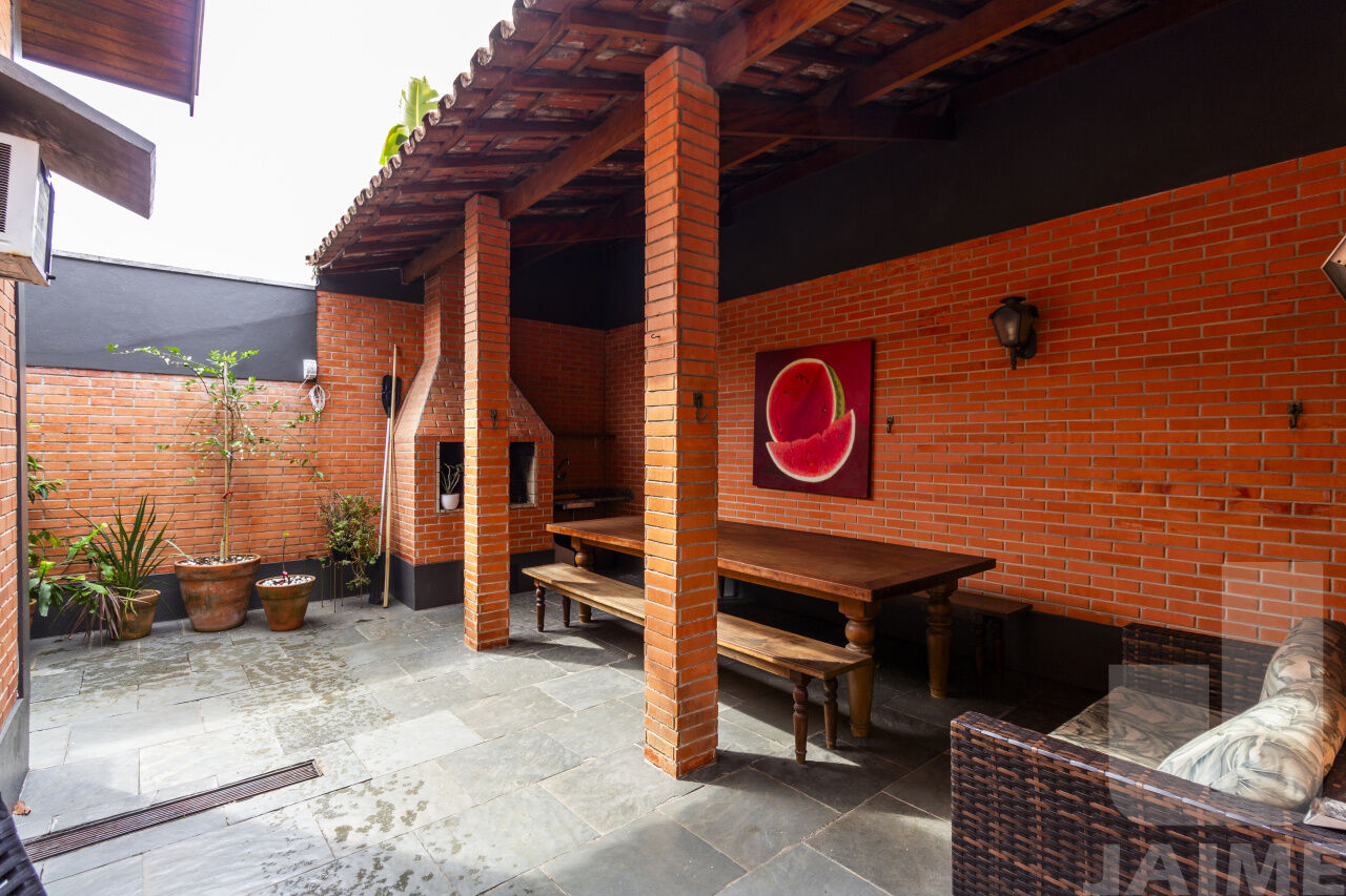 casa-assobradada-venda-sao-paulo-vila-ipojuca-3dormitorios-3suites-5vagas-210m2-BI9072