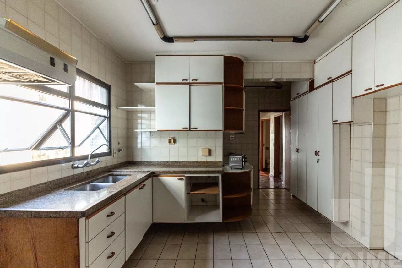 apartamento-venda-sao-paulo-higienopolis-3dormitorios-1suite-2vagas-137m2-BI9092
