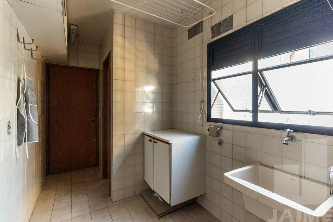 apartamento-venda-sao-paulo-higienopolis-3dormitorios-1suite-2vagas-137m2-BI9092