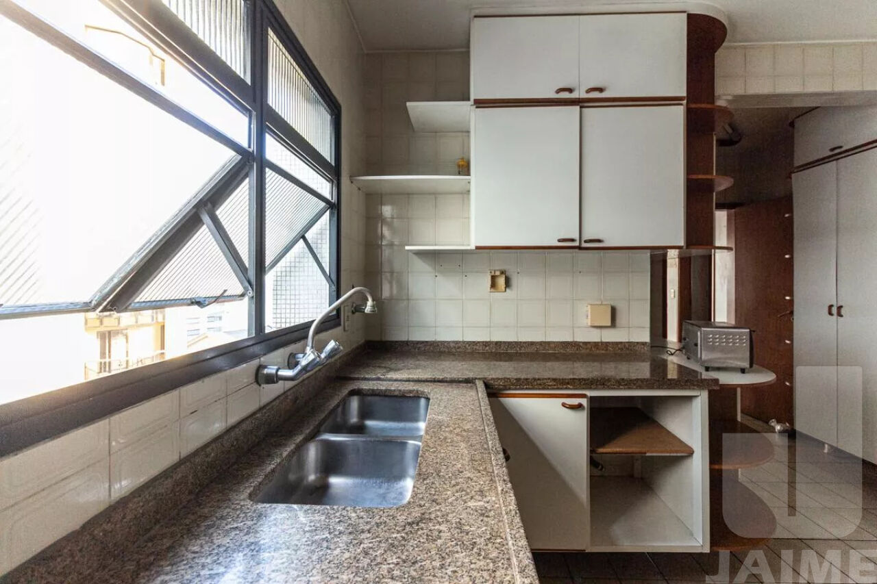 apartamento-venda-sao-paulo-higienopolis-3dormitorios-1suite-2vagas-137m2-BI9092