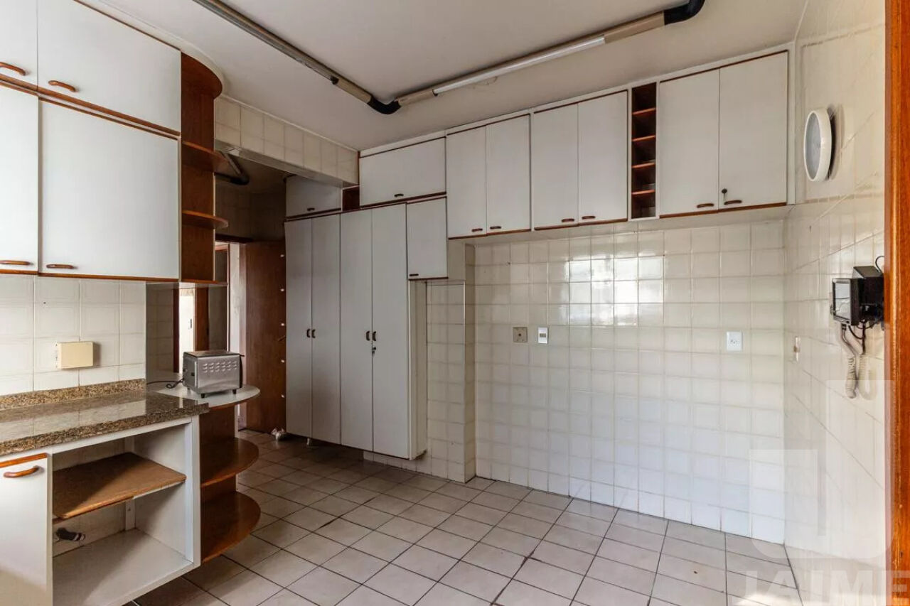 apartamento-venda-sao-paulo-higienopolis-3dormitorios-1suite-2vagas-137m2-BI9092