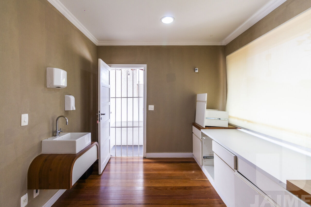 casa-comercial-locacao-sao-paulo-consolacao-6vagas-270m2-BI9128