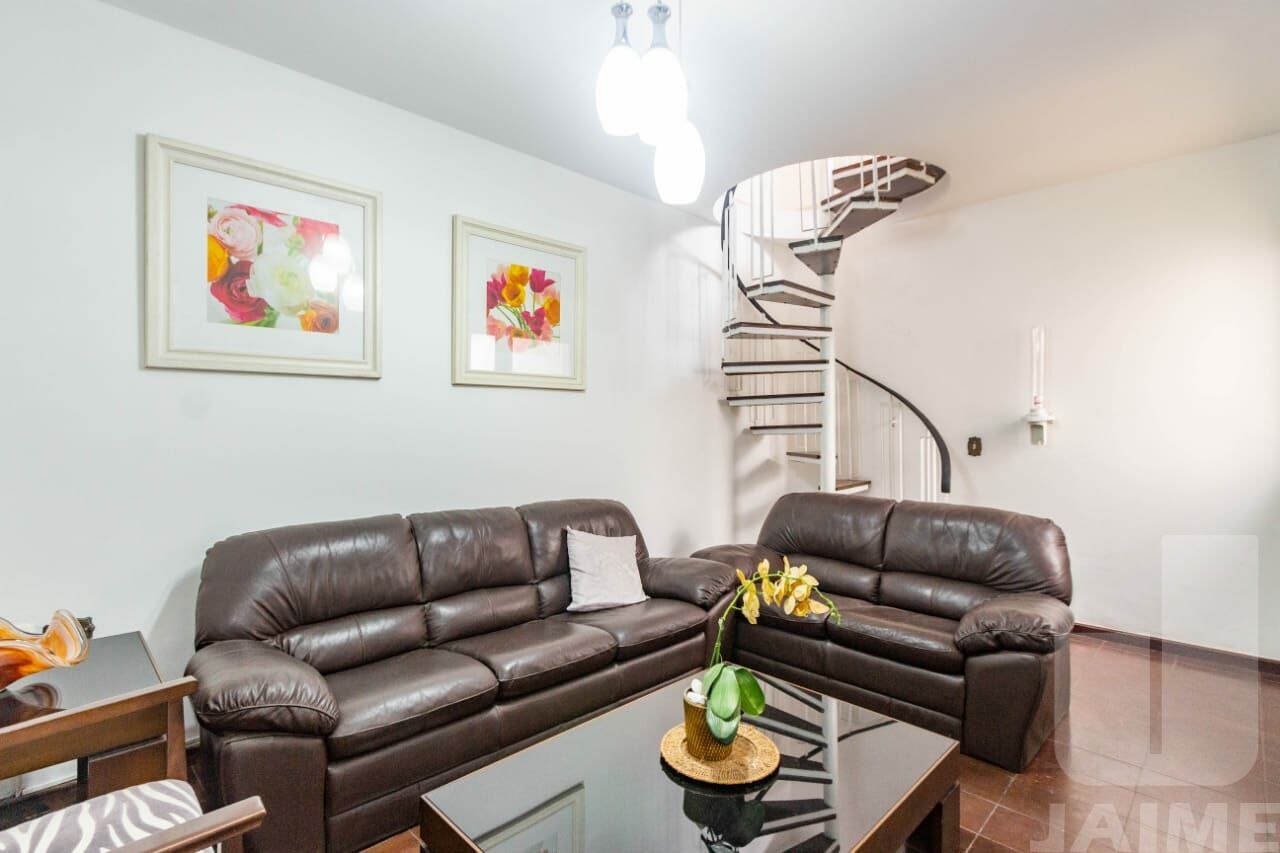 casa-assobradada-venda-sao-paulo-sumare-5dormitorios-2suites-3vagas-250m2-BI9138