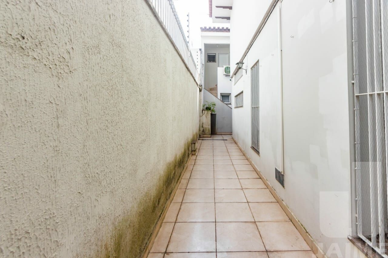 casa-assobradada-venda-sao-paulo-sumare-5dormitorios-2suites-3vagas-250m2-BI9138